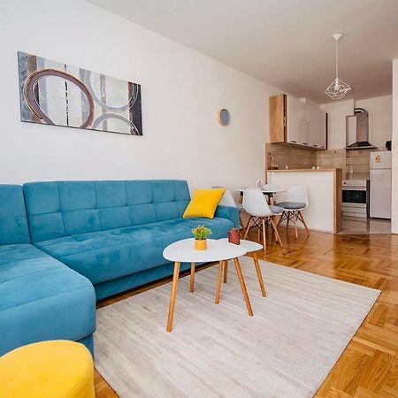 Harmonija 1 Apartment Требине Екстериор снимка