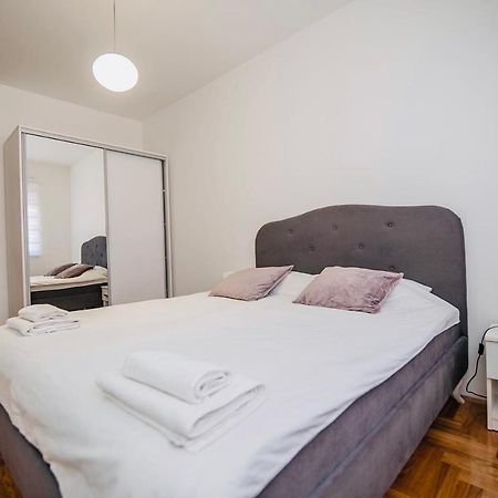 Harmonija 1 Apartment Требине Екстериор снимка