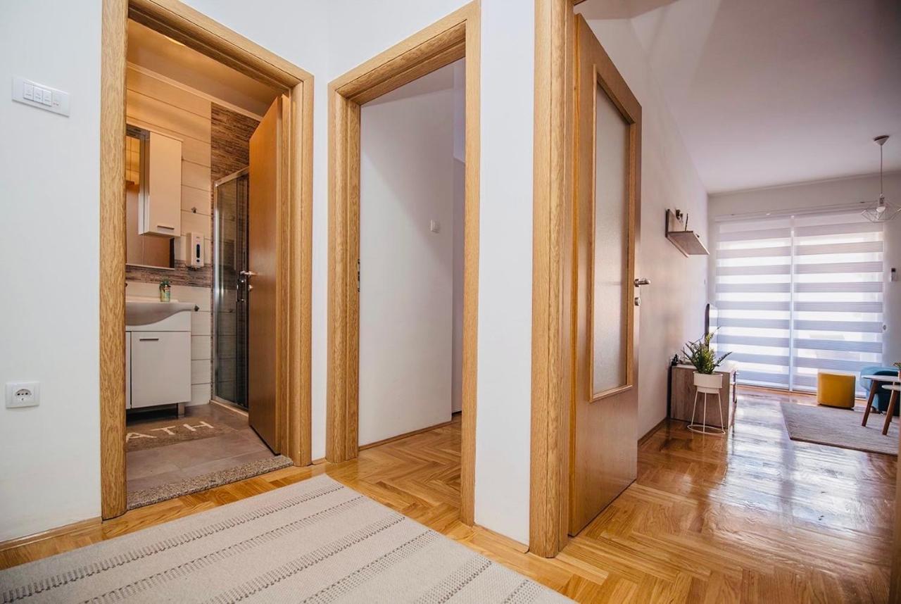 Harmonija 1 Apartment Требине Екстериор снимка