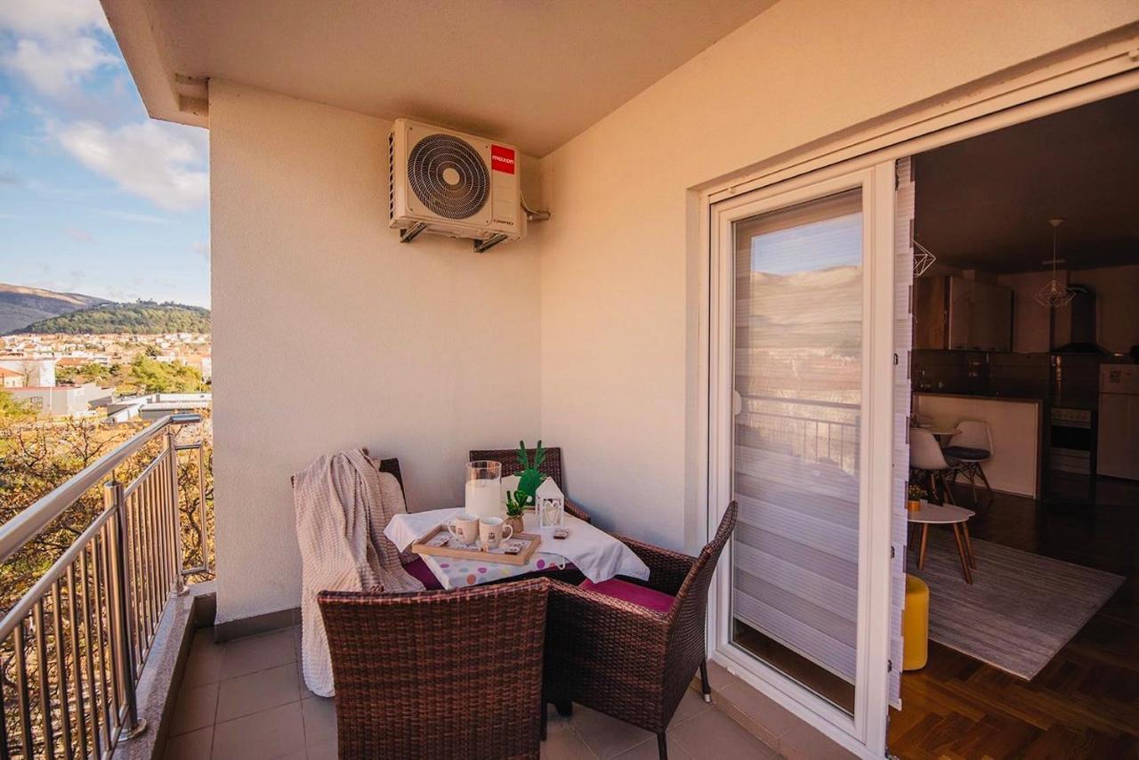 Harmonija 1 Apartment Требине Екстериор снимка