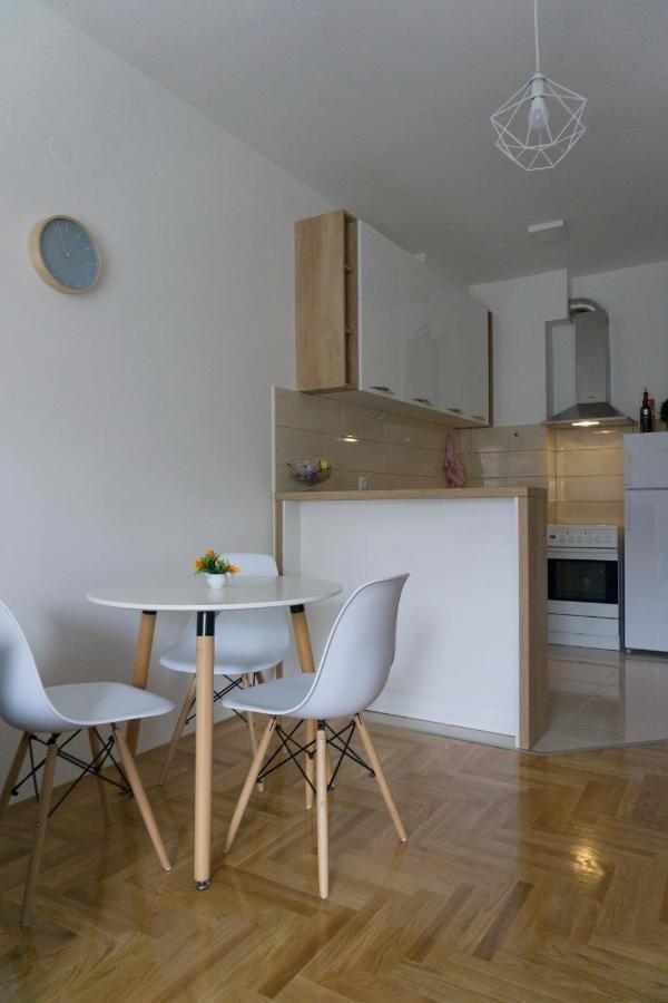 Harmonija 1 Apartment Требине Екстериор снимка