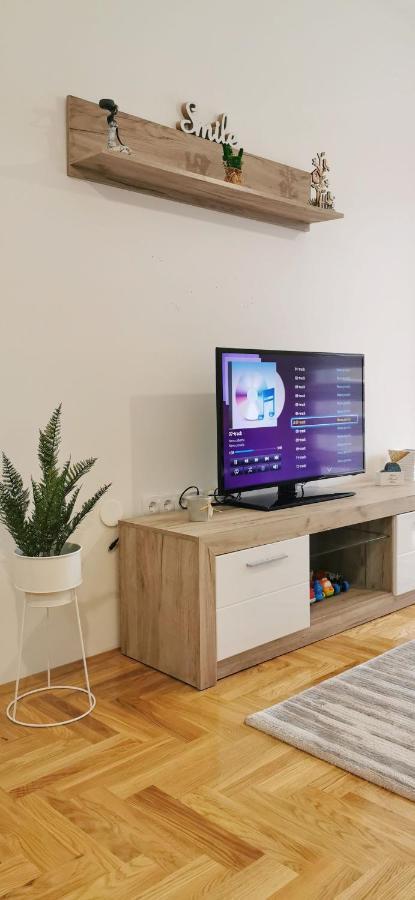 Harmonija 1 Apartment Требине Екстериор снимка