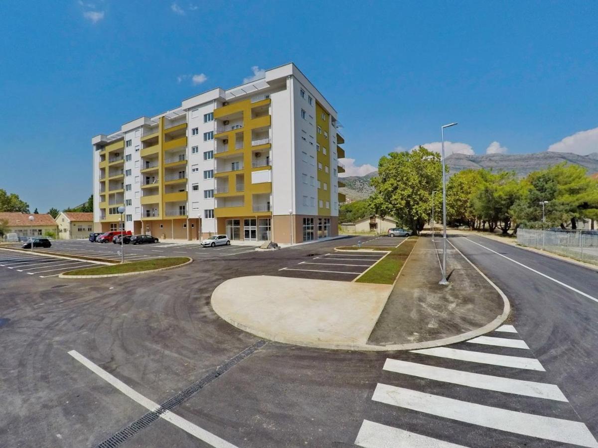 Harmonija 1 Apartment Требине Екстериор снимка